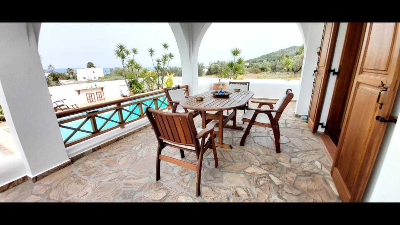 Villa Almyra Aegina المظهر الخارجي الصورة